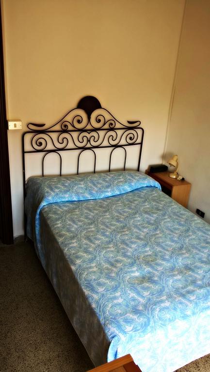 Hotel Villa Furia Bellaria – Igea Marina Kültér fotó